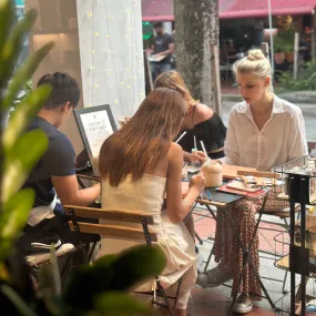 Canvas & Coconuts (Singapore only)