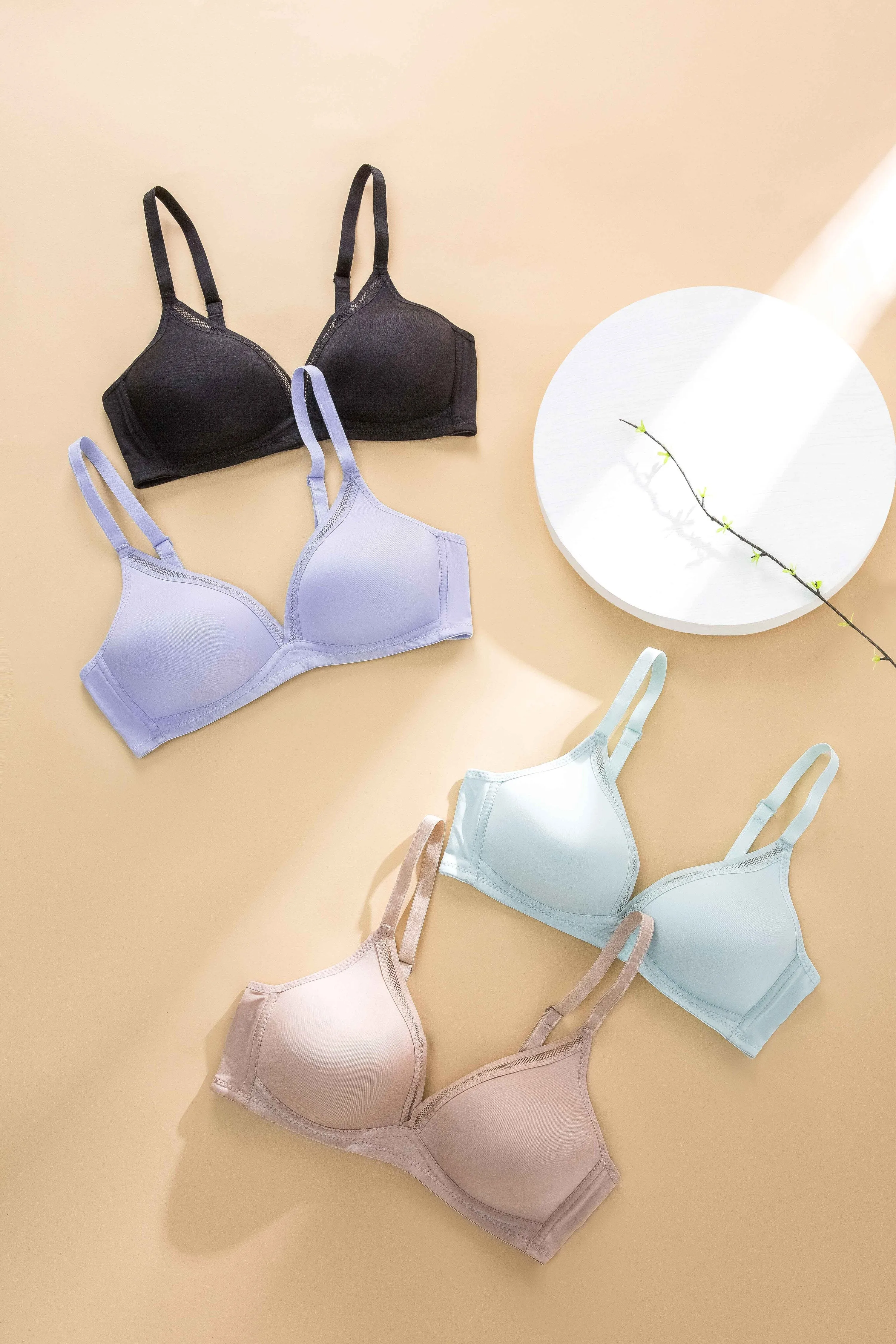 Daily Glow Wireless Push Up Bra A10-29763