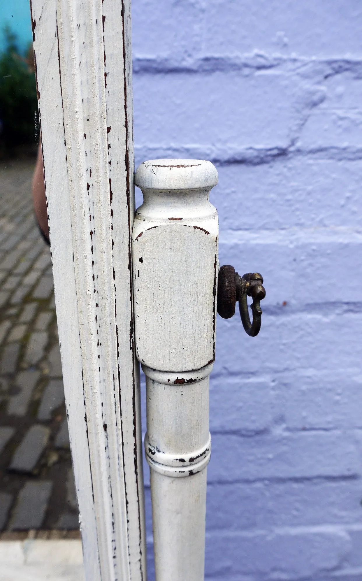 Lovely carved vintage dressing table mirror hand painted in chippy miss mustard seed milk paint Farmhouse White