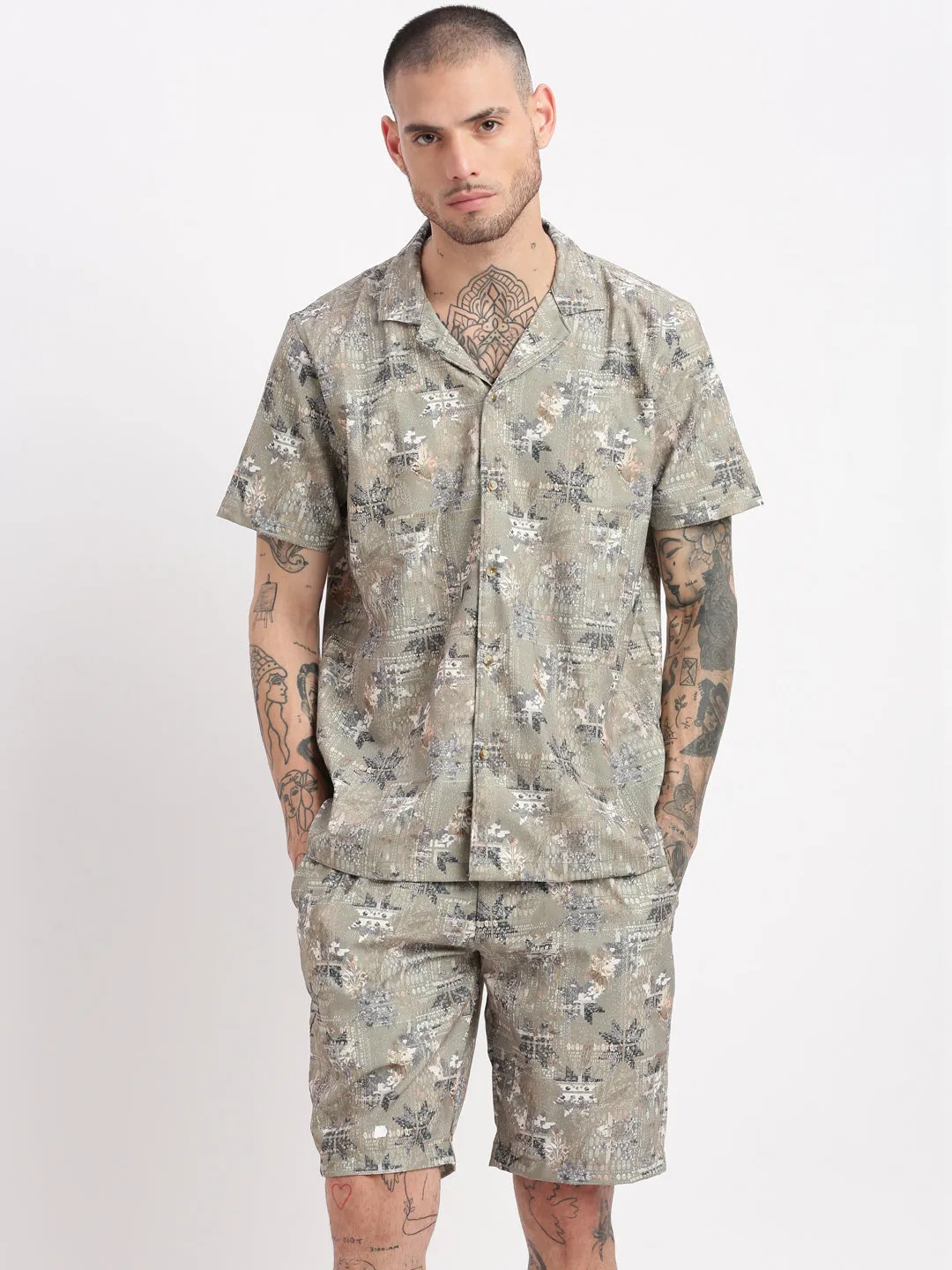 Men Abstract Cuban Collar Green Co-Ords Set