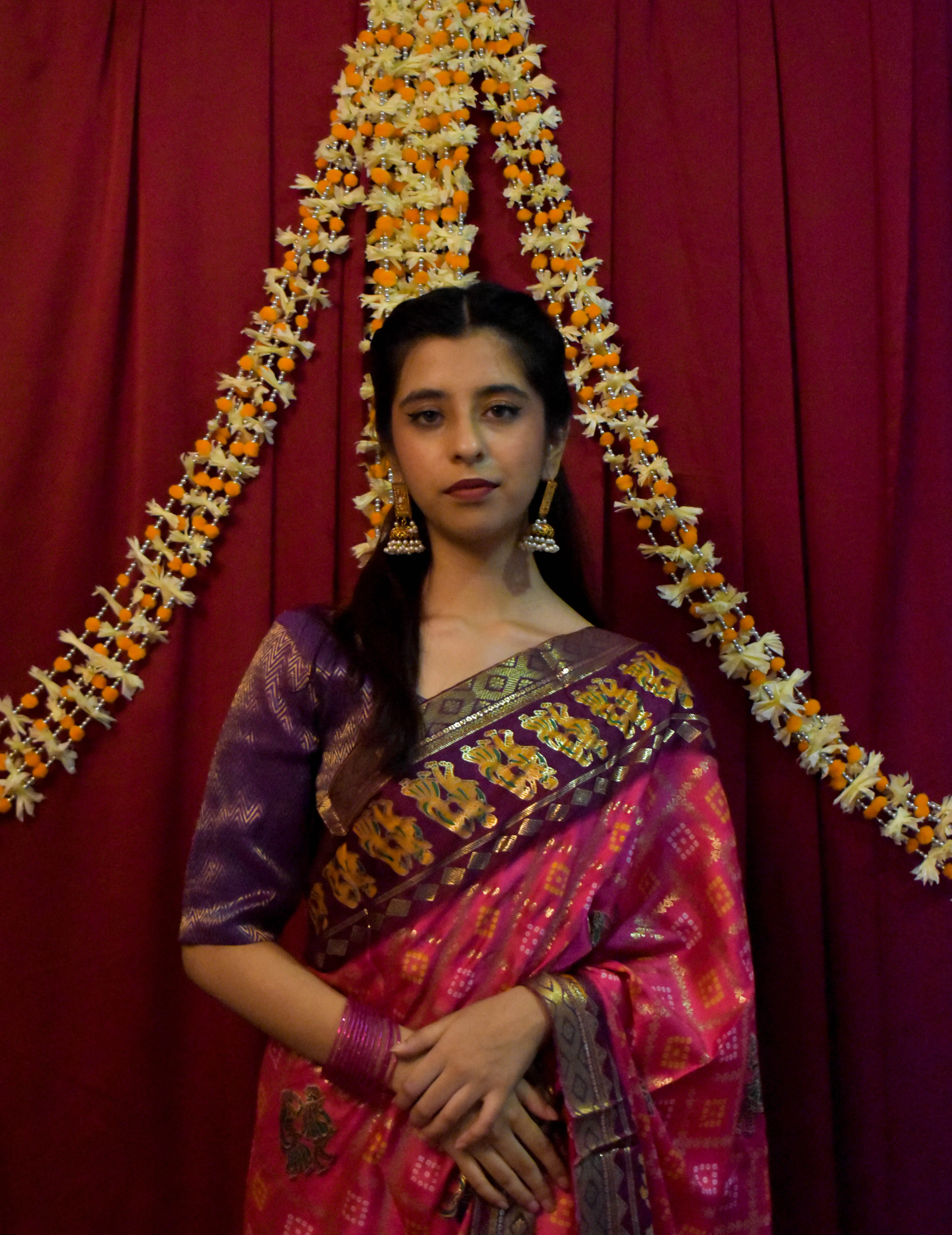 Shehnai Chunri Silks: Sadna