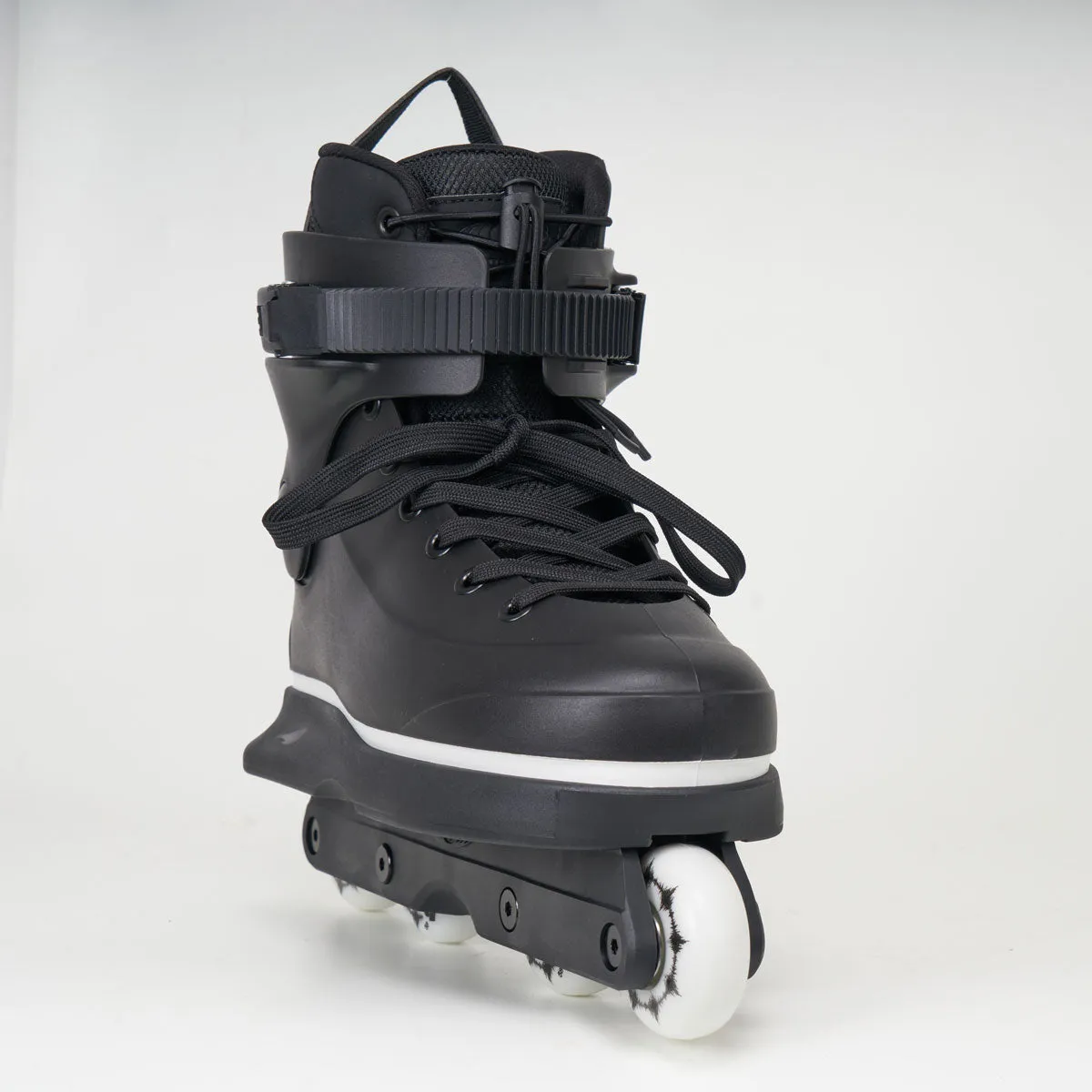Standard Omni V.1 Skates - Black - Complete W/Flat Setup