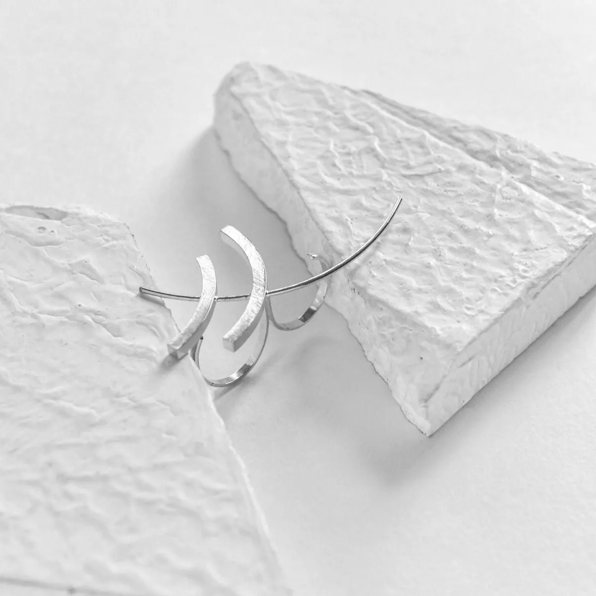 Women Finger Ring | Silver Finish Jewellery of Brass | Artistic & Modern Design